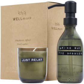 Wellmark Discovery set med 200 ml handtvål med pump och 150 g doftljus – mörk bärnstensdoft Grön